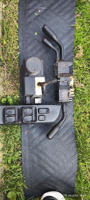 Роз'єми, електричні блоки, проводка авто,  релешки, Opel frontera B