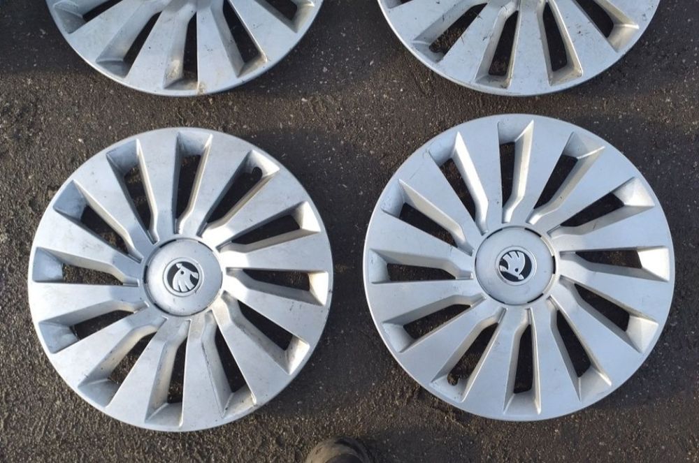 Orginalne kołpaki Skoda Superb Yeti Octavia Kodiaq 16 cali