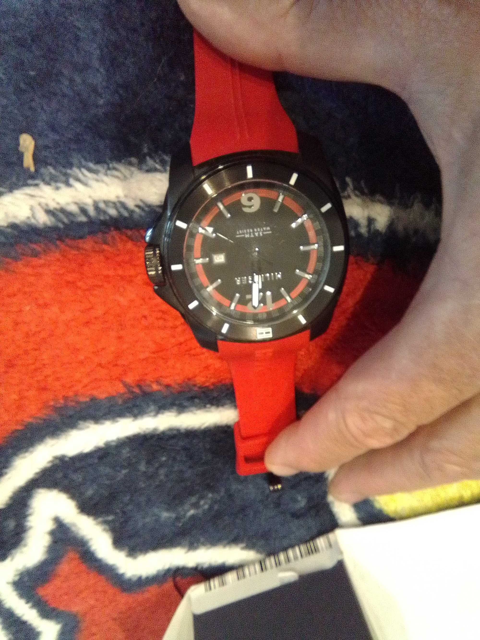 Продам часы Tommy Hilfiger 179112 COOL SPORT