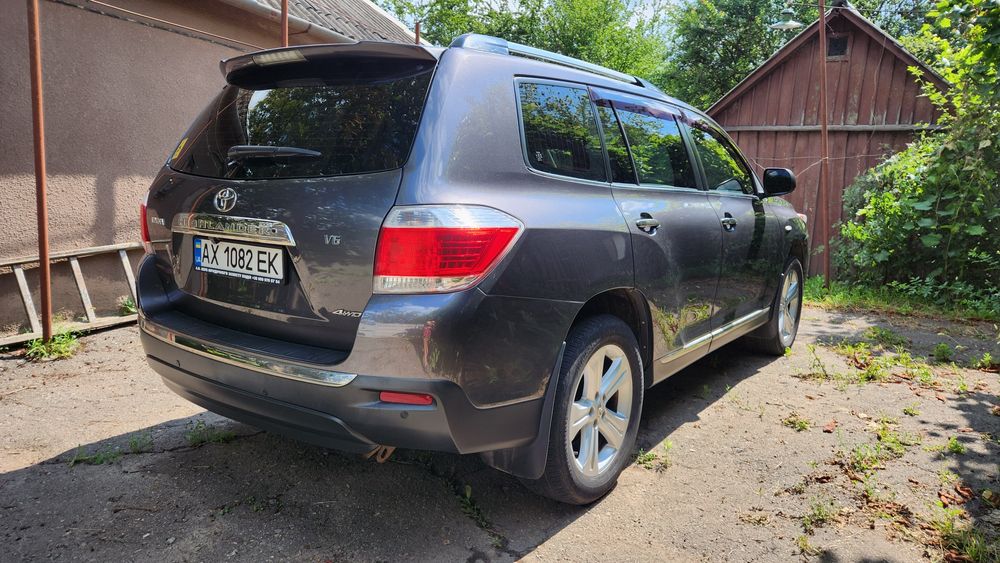 Toyota Highlander 2011