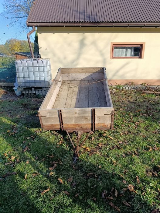 Przyczepka jednoosiowa do traktora