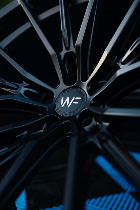 WHEELFORCE CF.4-FF R BMW M2 G87 M3 G80 G81 M4 G82 20x10.5 + 21x11.5