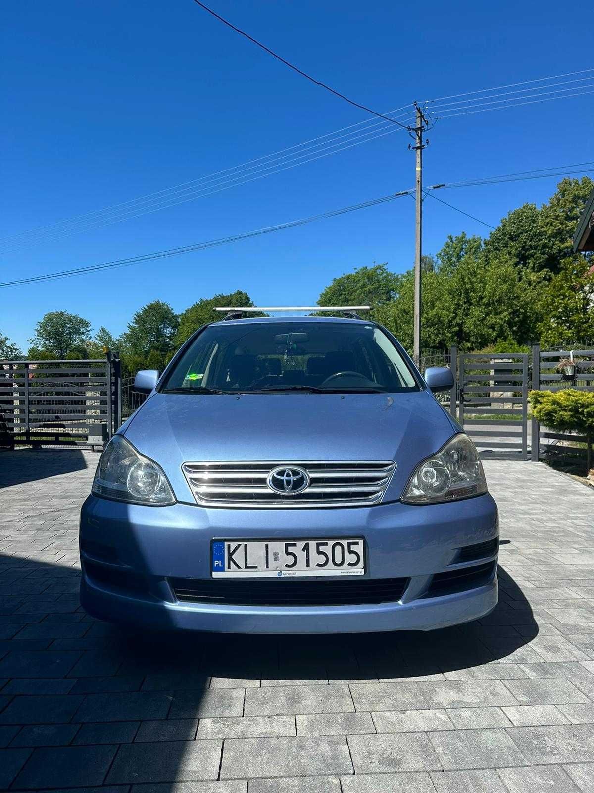 Toyota Avensis Verso 2.0 D4D