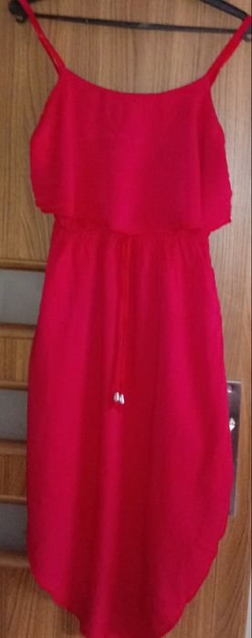 Letnie sukienki  biala i czerwona 34-36