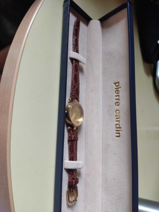 Часы наручные Pierre Cardin