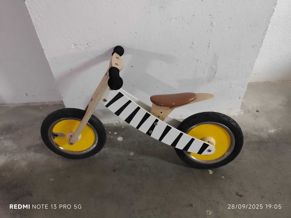 Bicicleta sem pedais para Criança