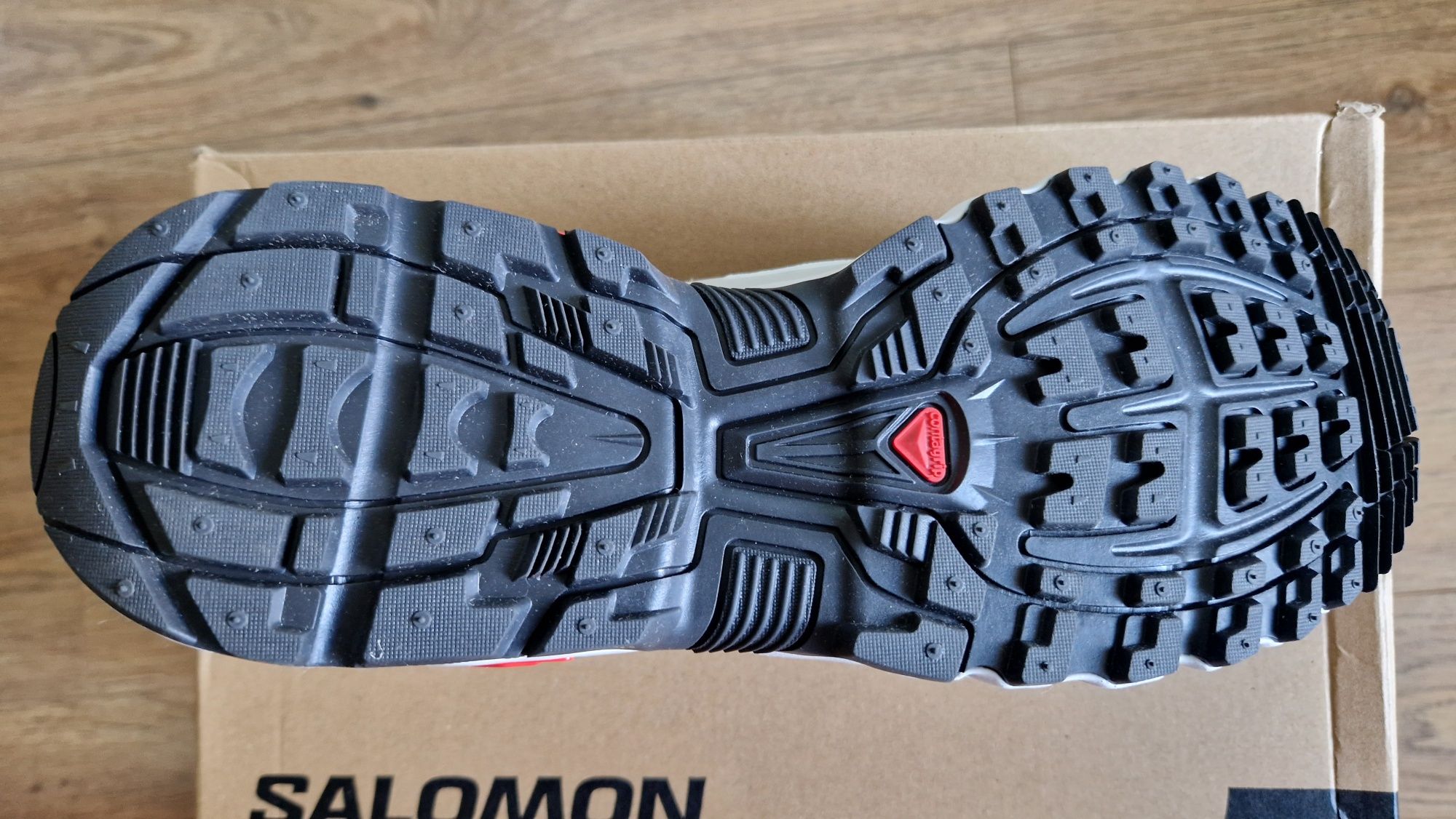 Продам чоловічі кросовки Salomon ACS PRO