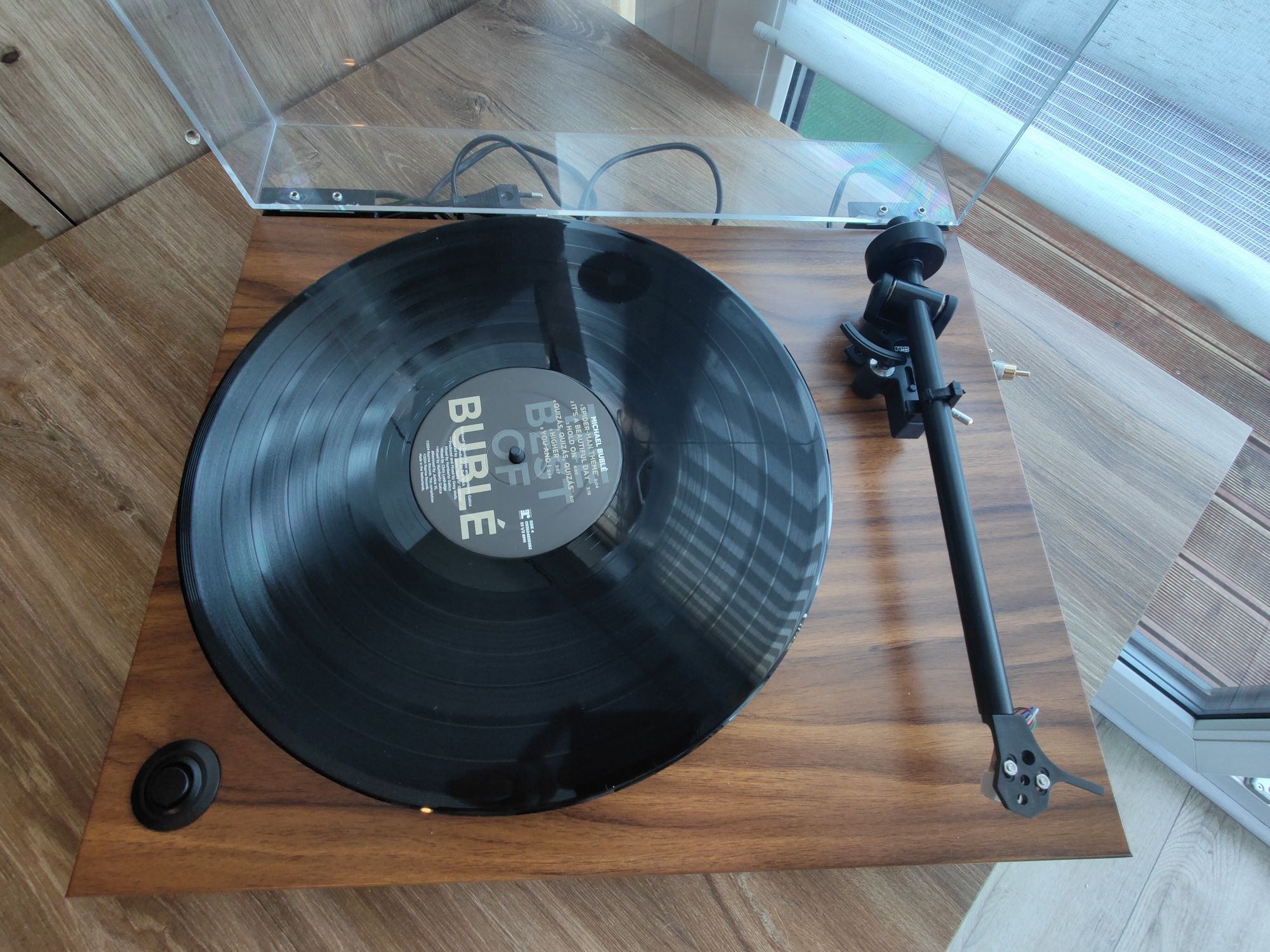 Sprzedam Gramofon Rega planer P1 jak na zdjęciach