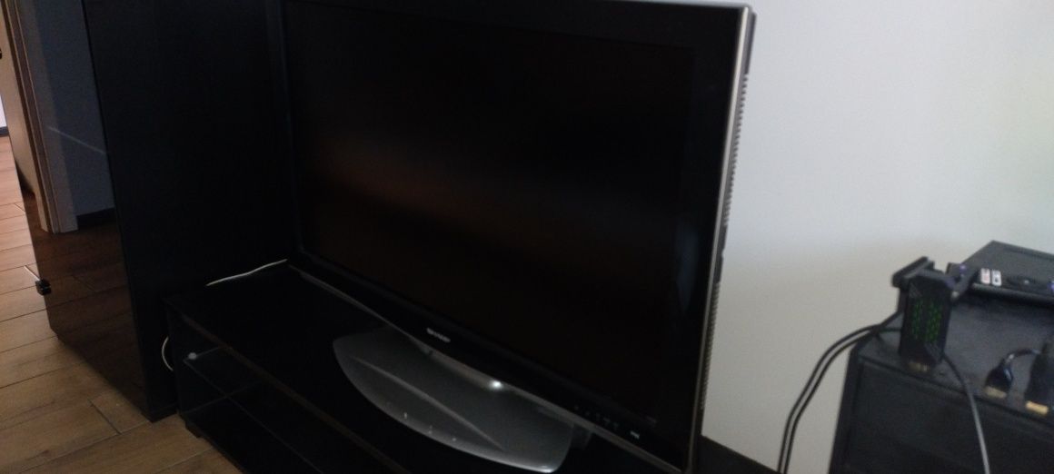 Telewizor SHARP Aquos 32 Całe Bez pilota!