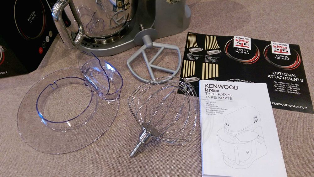 Batedeira KMix - KENWOOD robô de cozinha KMX750ARD