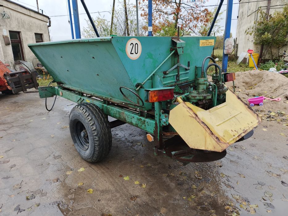 rozsiewacz rcw 3 piast