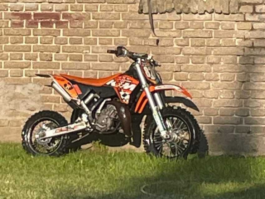 KTM 65 SX (2010) – ekstremalna frajda dla młodych riderów!