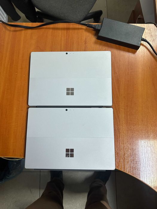 Ноут/Планшет Microsoft Surface Pro 4 1724 3k i5-6300U 2.4GHz,8GB,256GB