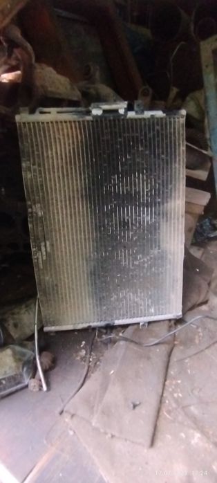 Радіатор кондиціонера на jeep grand Cherokee 1999~2005