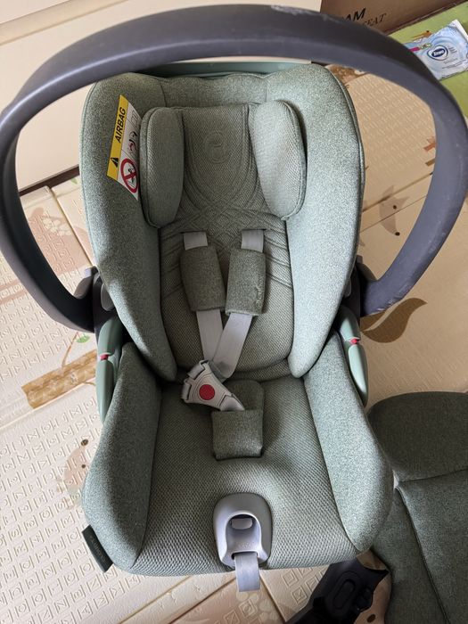 Автокрісло Cybex Cloud T i-Size Plus Leaf Green