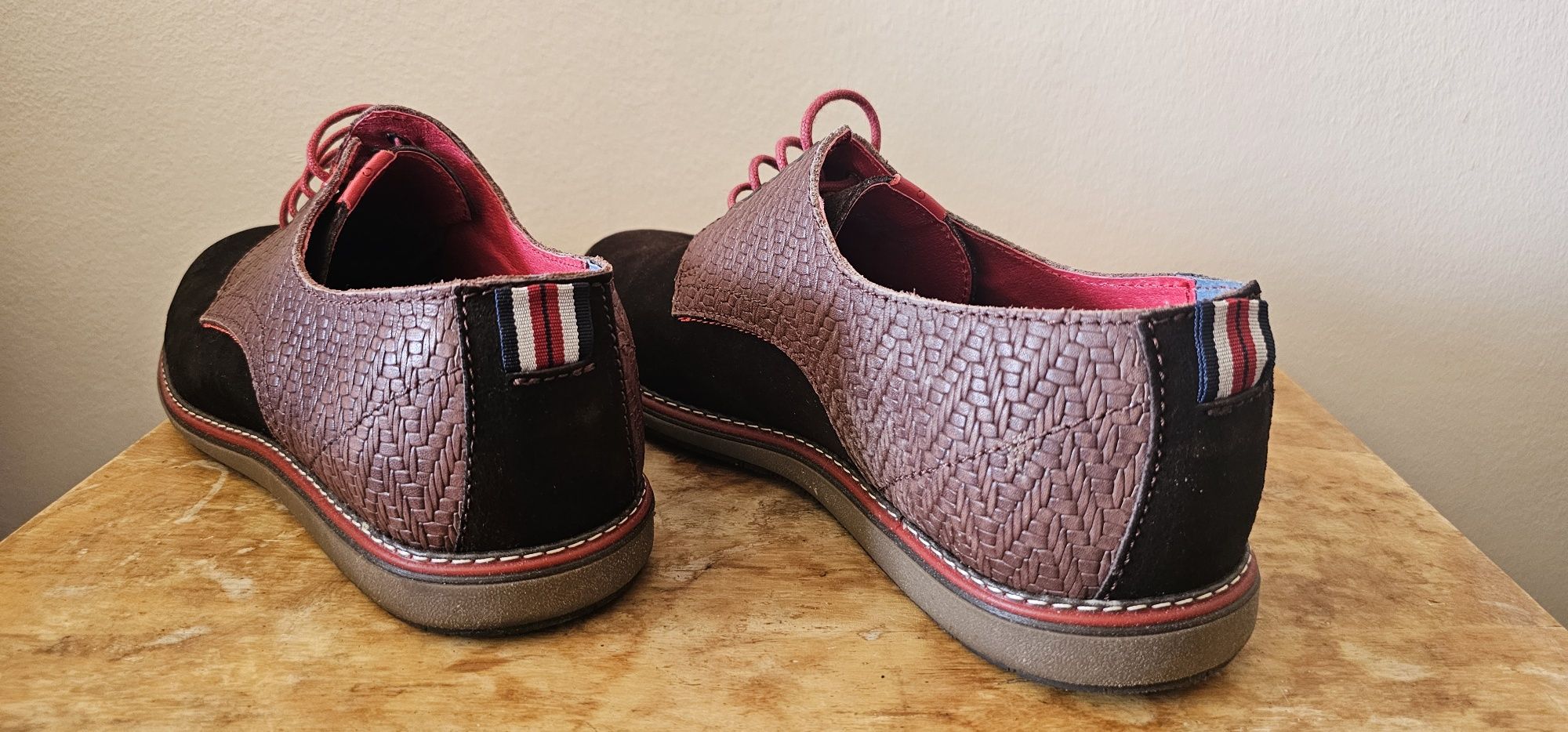 Sapatos novos 42