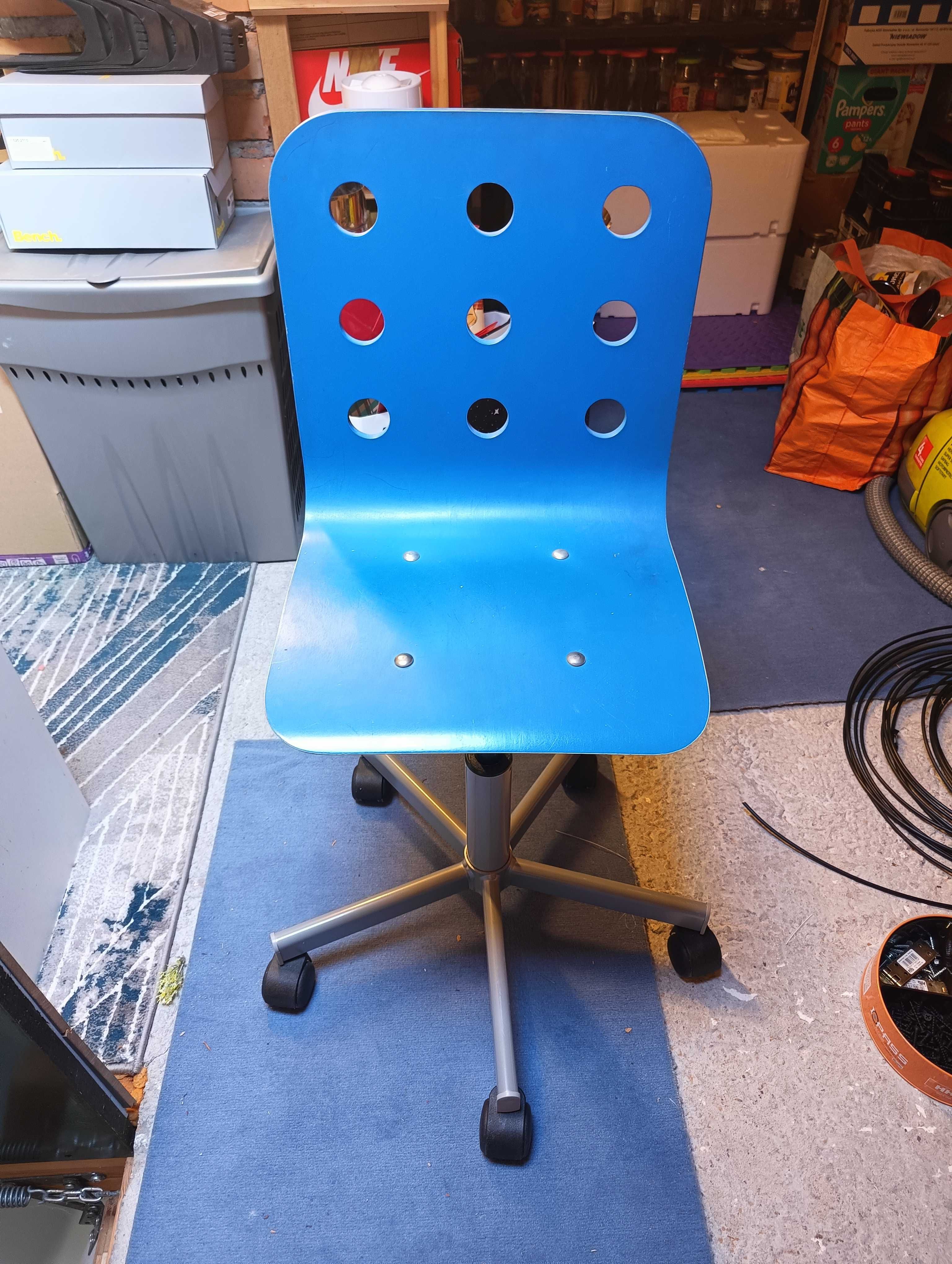 Regulowane biurko IKEA PAHL plus krzesło obrotowe