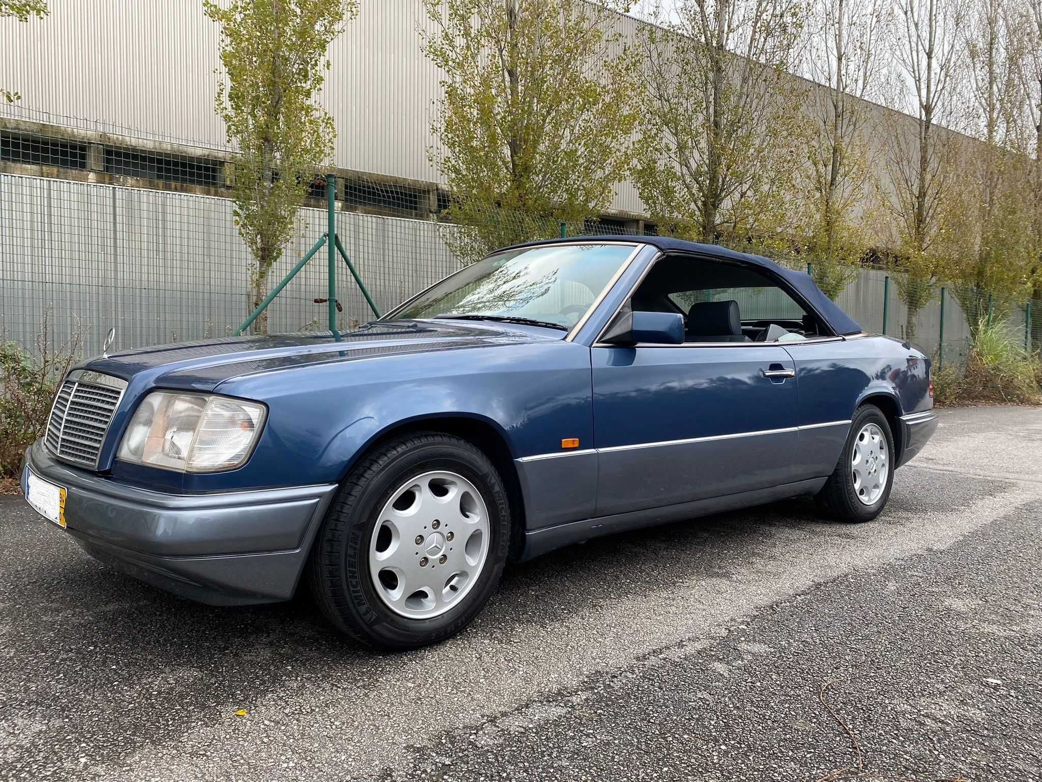 Mercedes benz E220