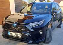 Toyota RAV4 Rav4 4x4 black edition JBL kupiona w salonie w Polsce