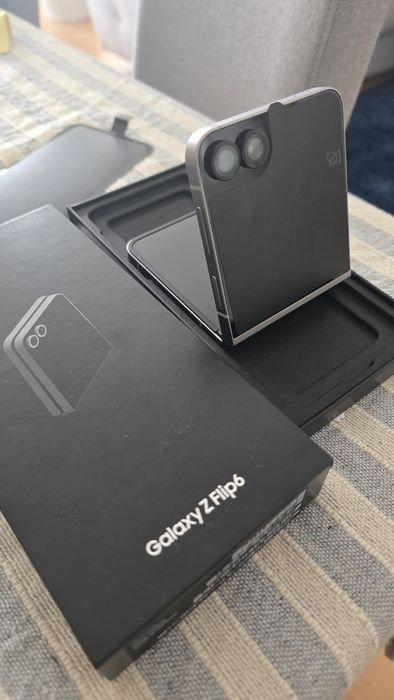 Samsung Z Flip 6 512GB, 256GB NOVO. Troca/retoma. Fatura, garantia 3 a
