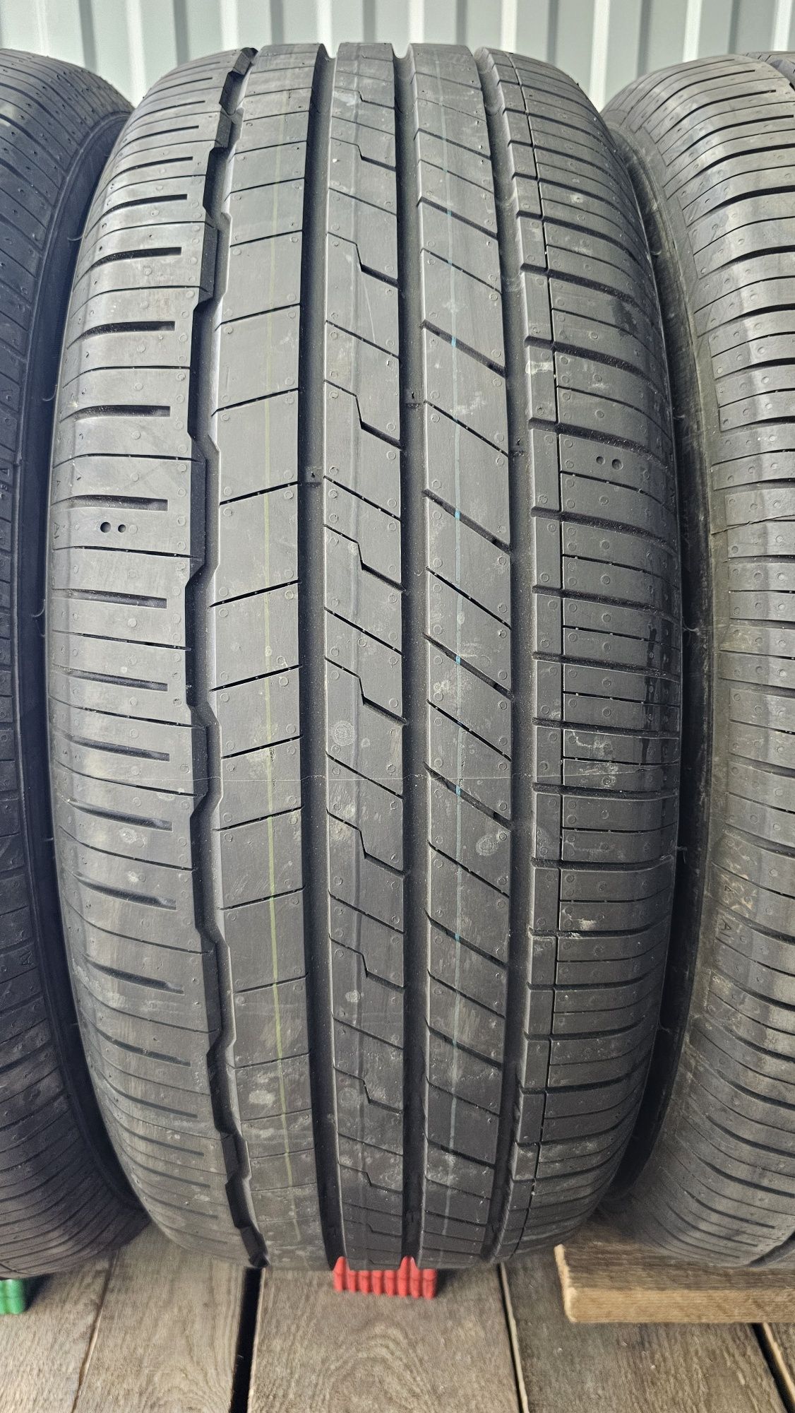 Hankook Ventus S1 evo3 SUV 235/55r19 101V