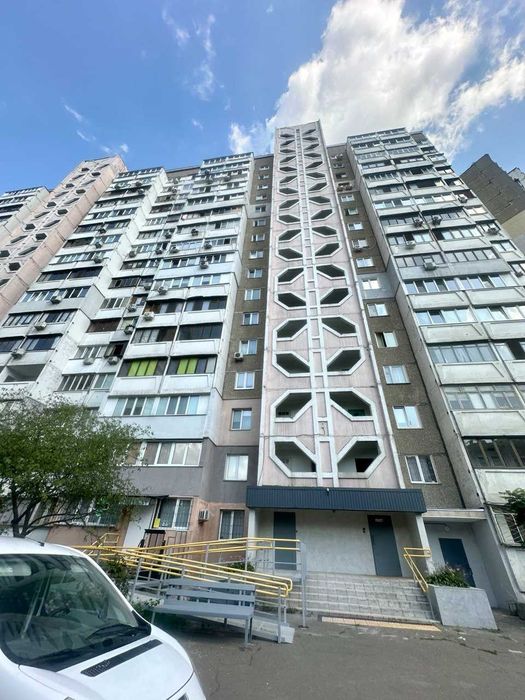 Топ локація! Григоренко 27 Продаж комерція с бізнесом