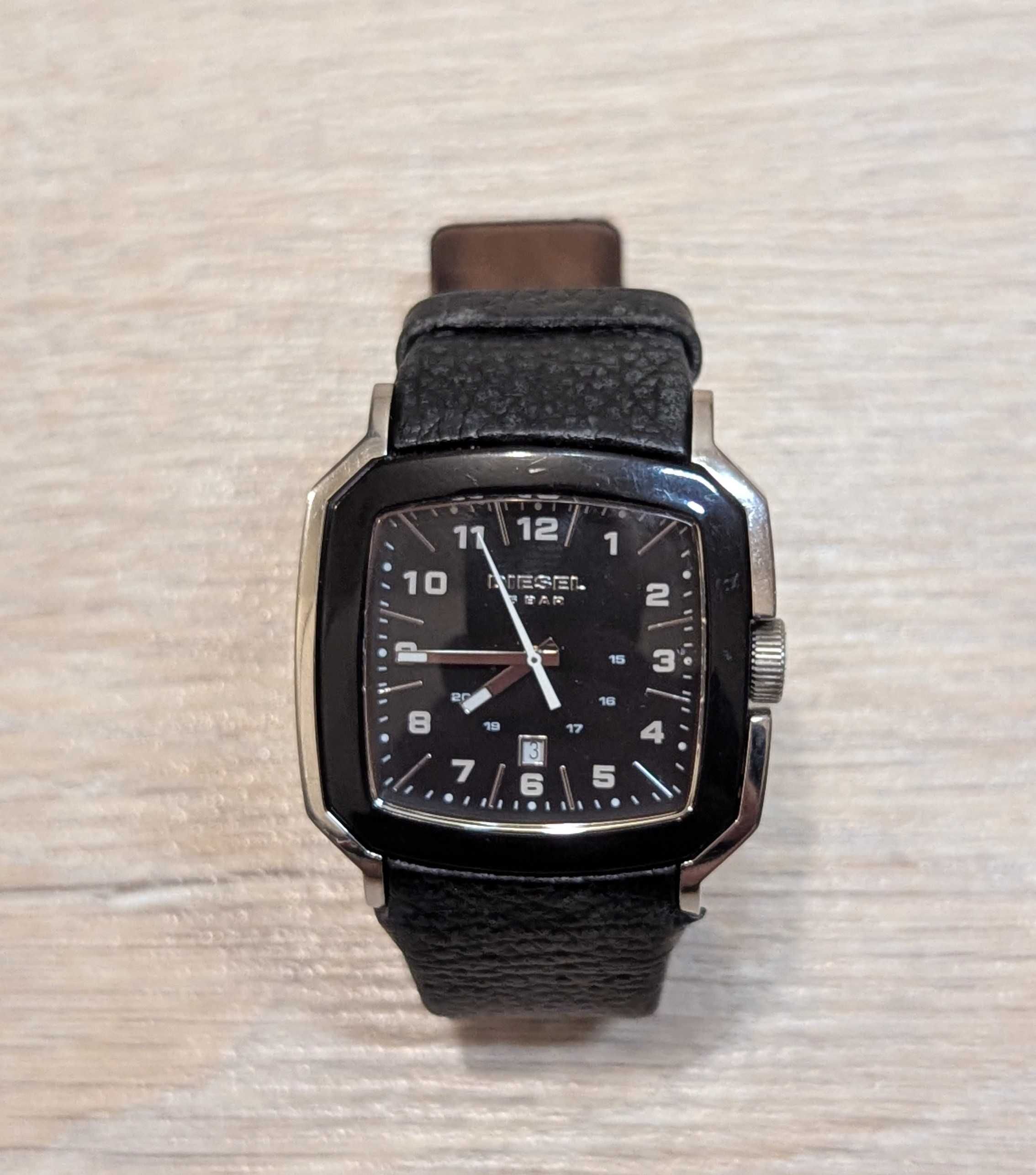 Часы наручные Diesel DZ5108