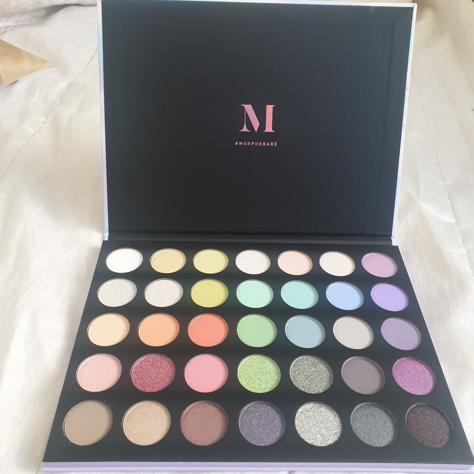 Morphe Paleta cieni 35I Icy Fantasy