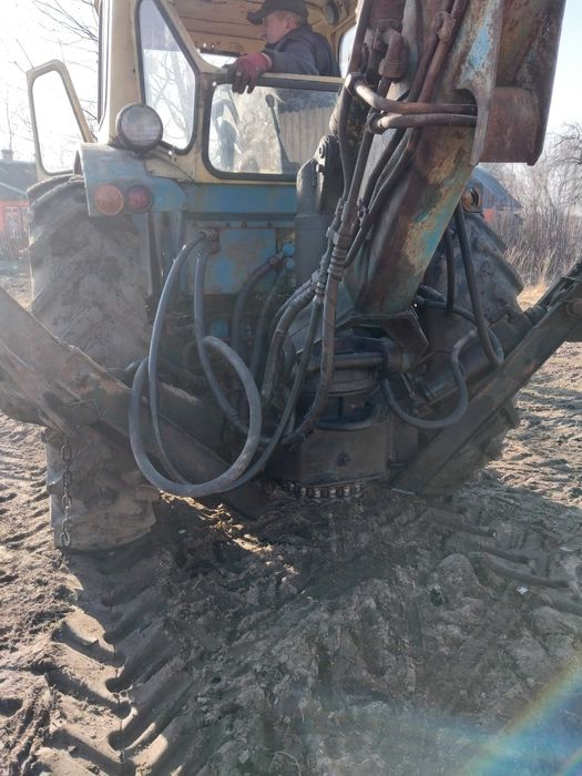 Екскаваторна установка з трактора ЮМЗ по запчастинах