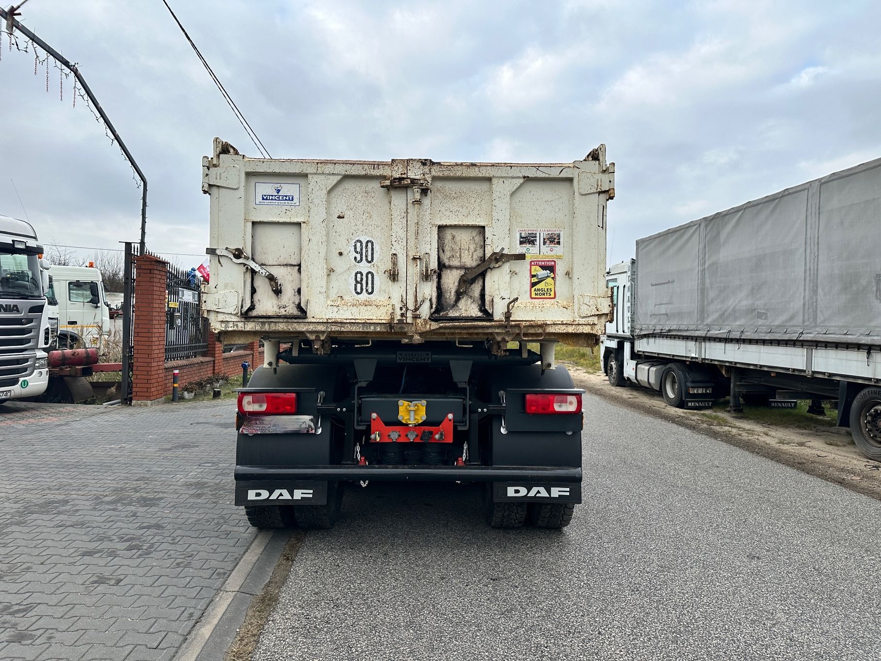 DAF CF 410 Euro 6 6x4 Wywrotka 5,20 m + BORDMATIC Klapo-drzwi