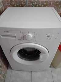 Vende-se maquina lavar roupa