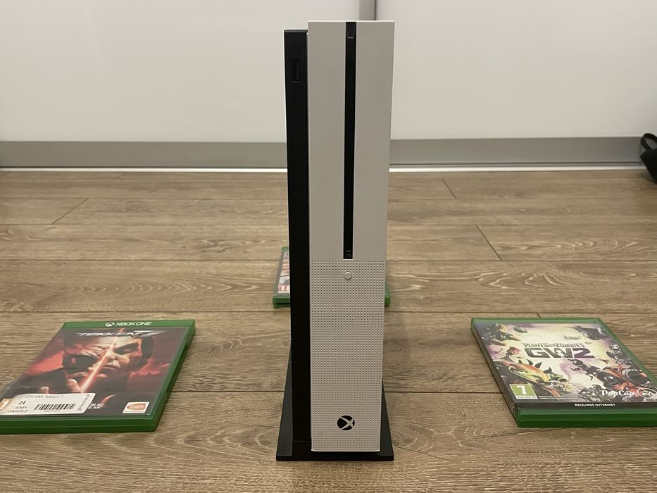 Konsola Xbox one s 1T