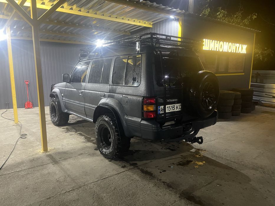 Продам Міцубіші Монтеро 2,5 д