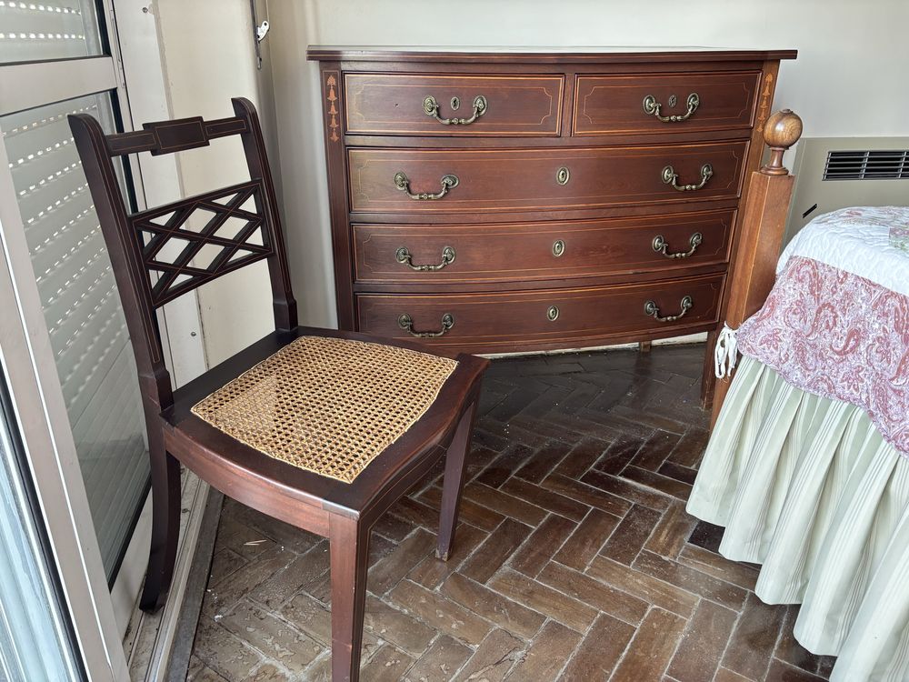 Mobilia de quarto D. Maria