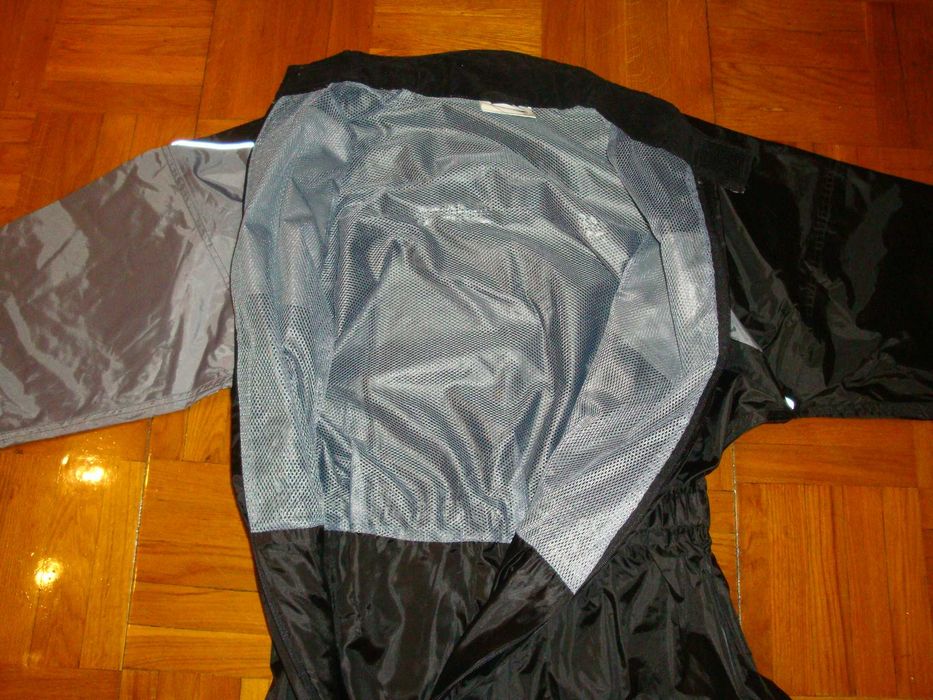 Дождевик-комбинезон ZED-НОВЫЙ , размер L-XL ( 52-54 )