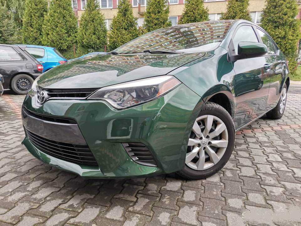 1.8 Toyota Corolla AUTOMAT FV 23% opony jak nowe kam.cofania tempomat