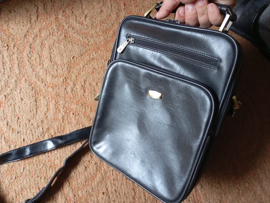 Сумка мужская кожаная барсетка 28*23*8см Италия