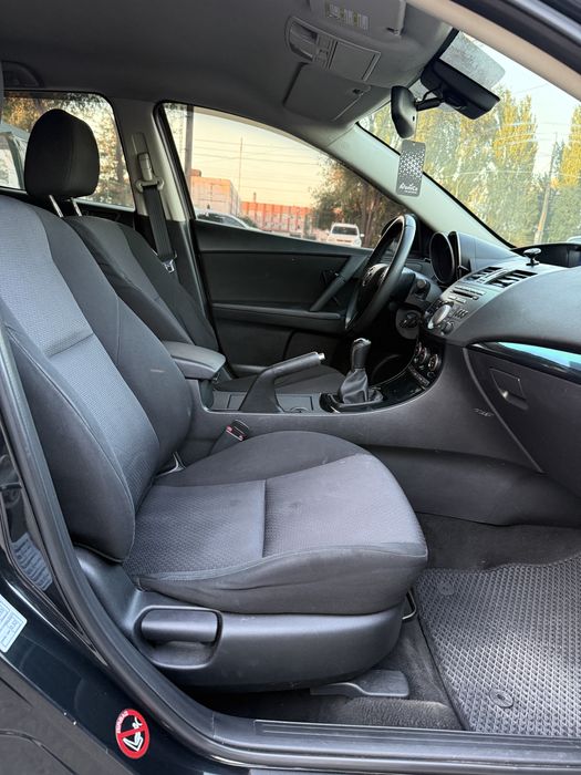 Mazda 3. 1.6TDi