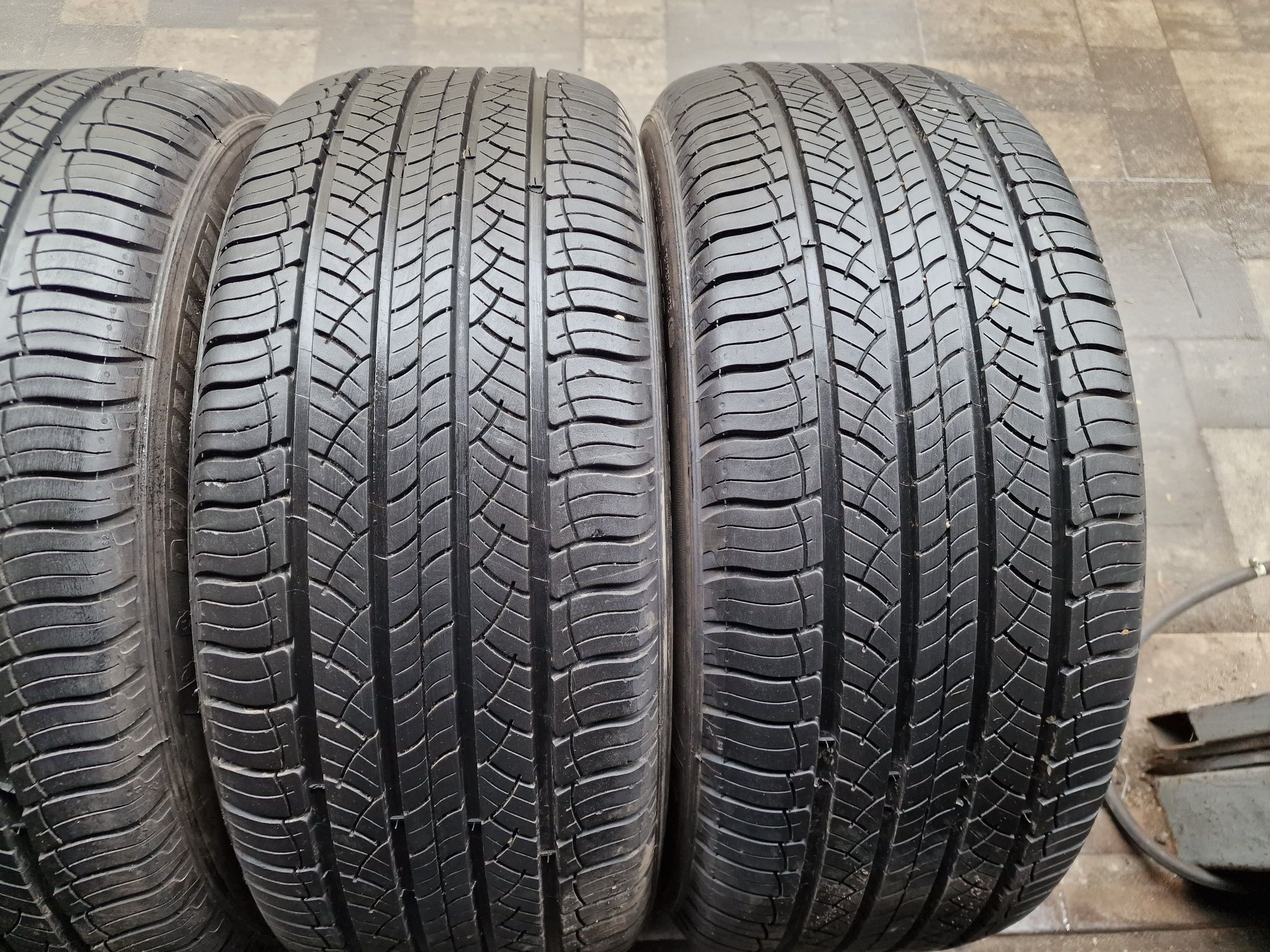Летняя резина 255/55 R18 Michelin Latitude Tour Runflat
