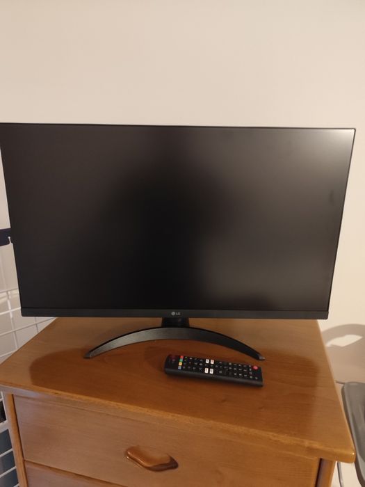 TV LG 27TQ615S-PZ (LED - 27'' - 68 cm - Full HD - Smart TV)