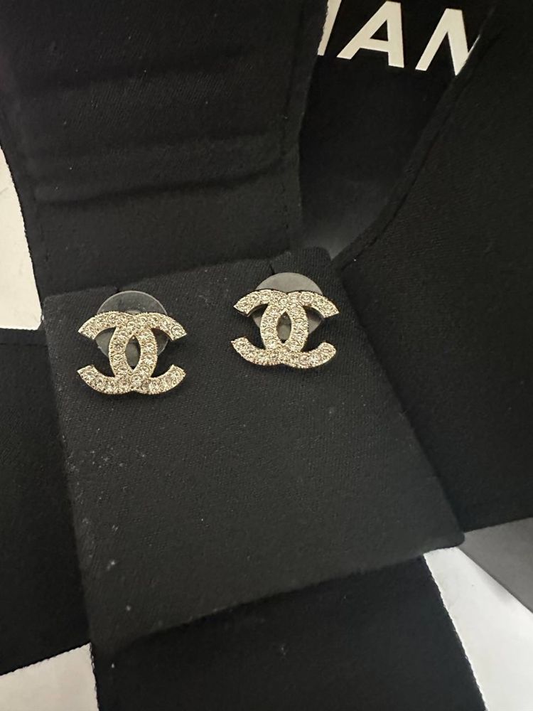 Сережки CHANEL нові повний набір оригінал