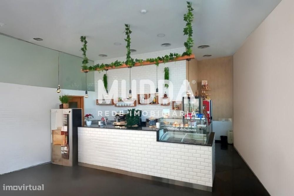 Oportunidade Única de Negócio! Trespasse de Padaria/Pastelaria no Cora