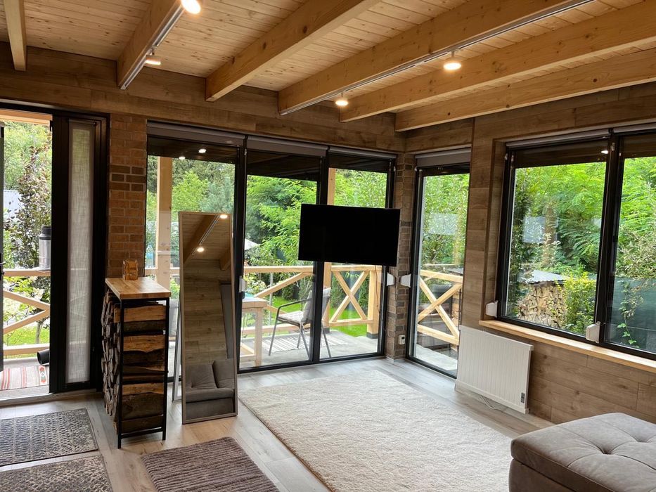 Будиночок у лісі подобово з чаном та банею Ужгород Comfort Family Uzh