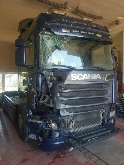 Scania R520 V8 w całości lub na części