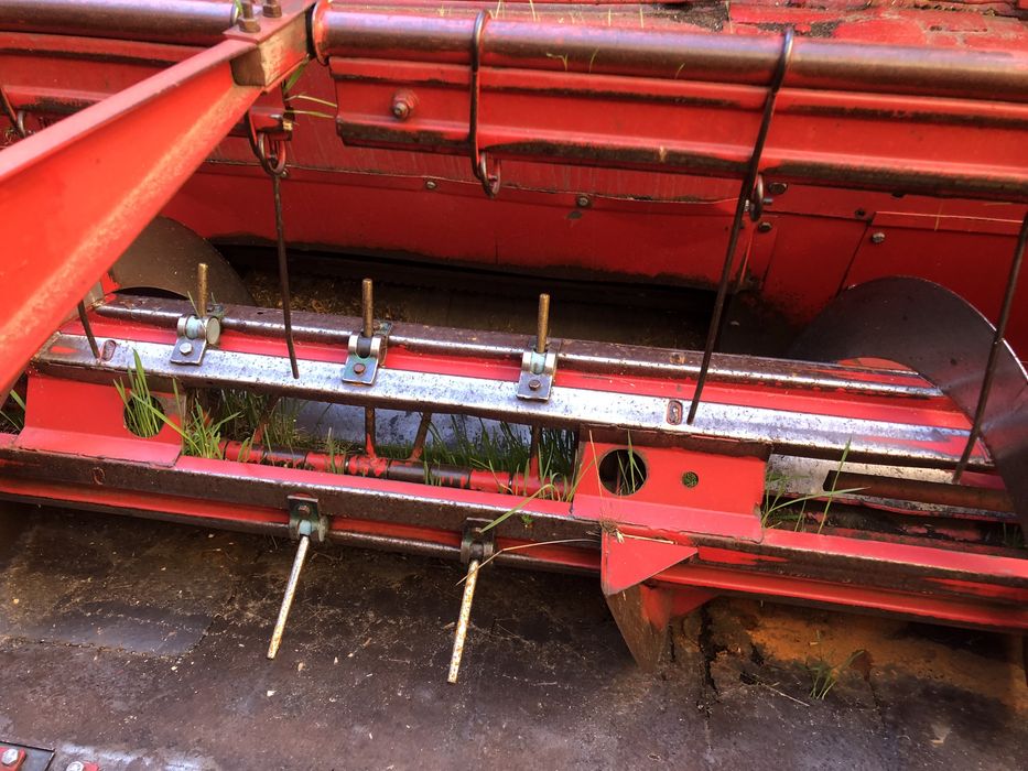 Продам Massey-Ferguson 187