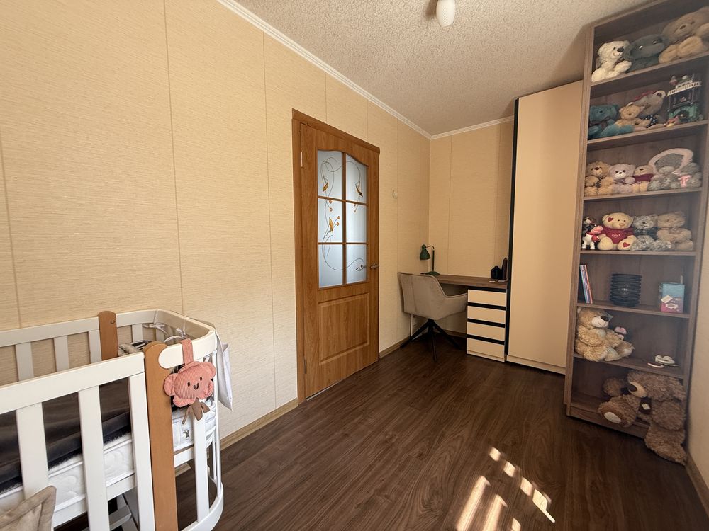 Продается 2 к квартира, 12 квартал , вул. Василя Сліпока