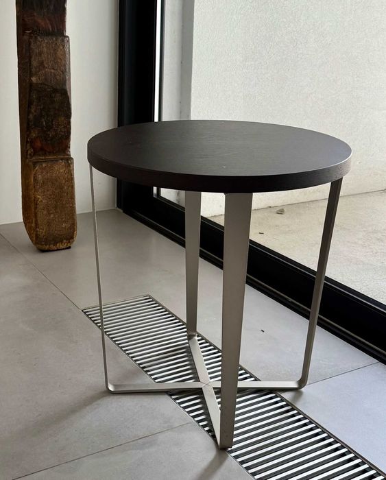 Mesa Apoio Porada Rosie