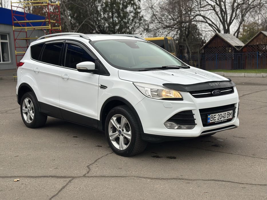 Продам официальный FORD KUGA