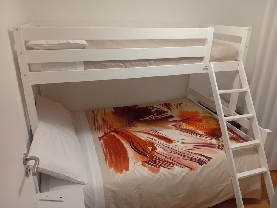 Aluguer quarto / casa