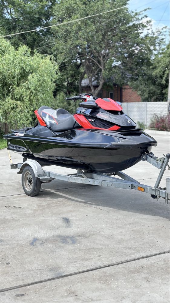 Гидроцикл BRP RXT-X 260 RS с пневмо